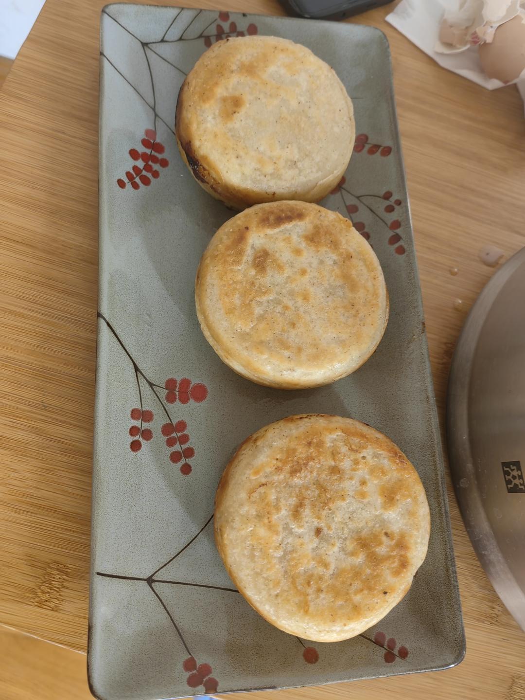 早餐霸王~沉甸甸鸡蛋汉堡