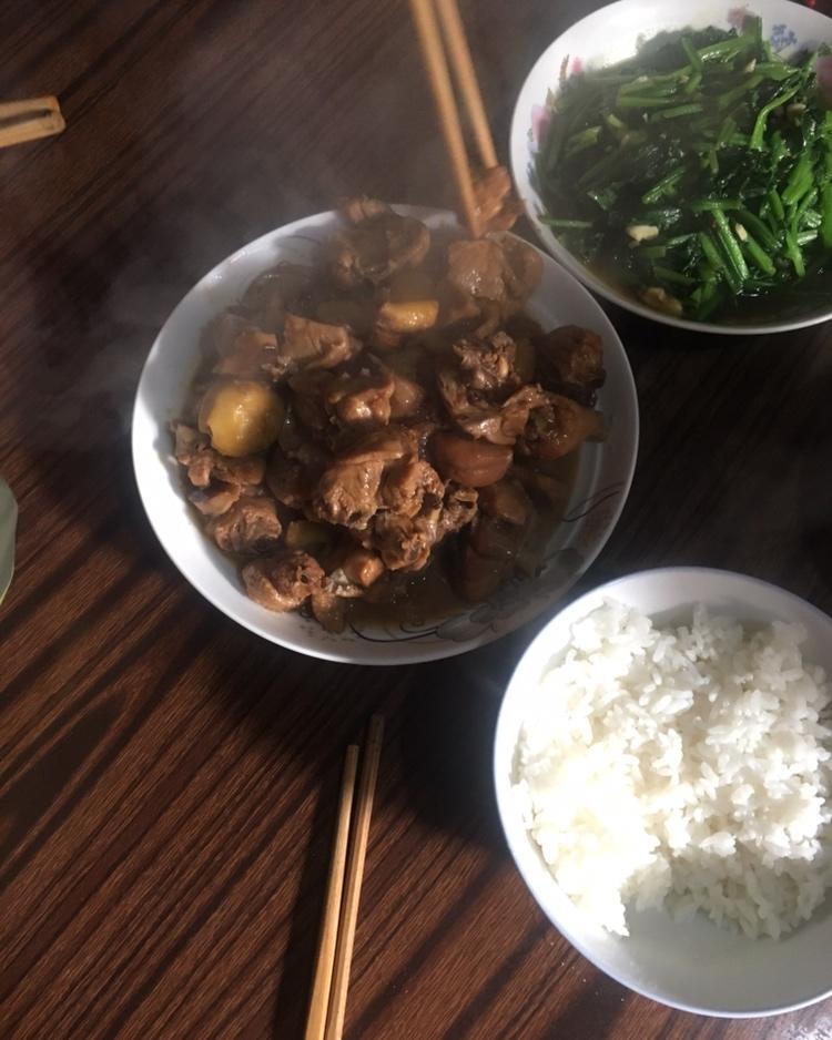香菇板栗焖鸡