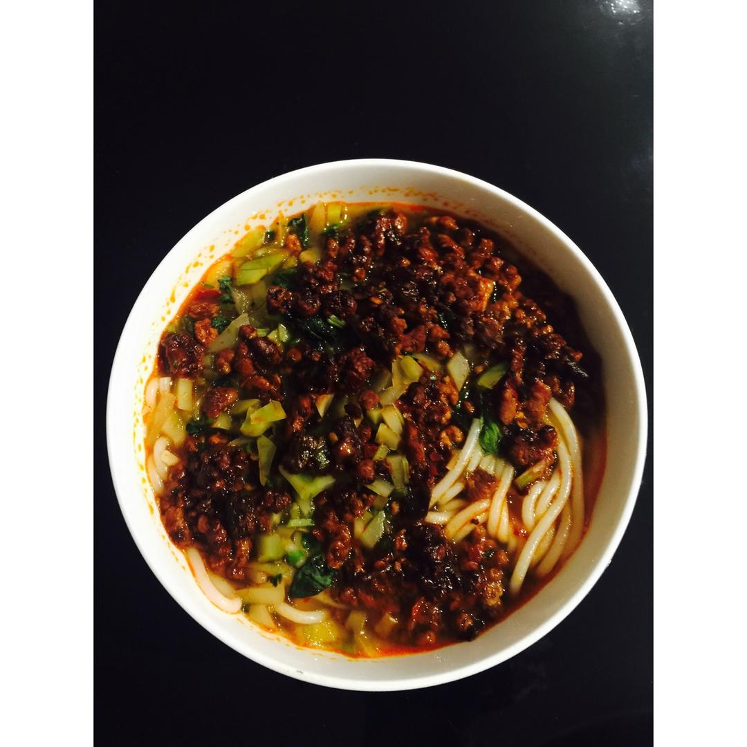 肉酱米粉