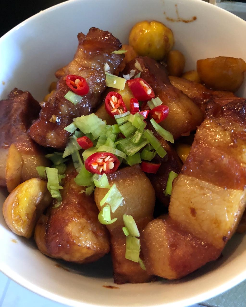 五花肉烧板栗