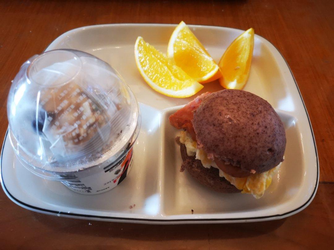 小豆包的美味早餐