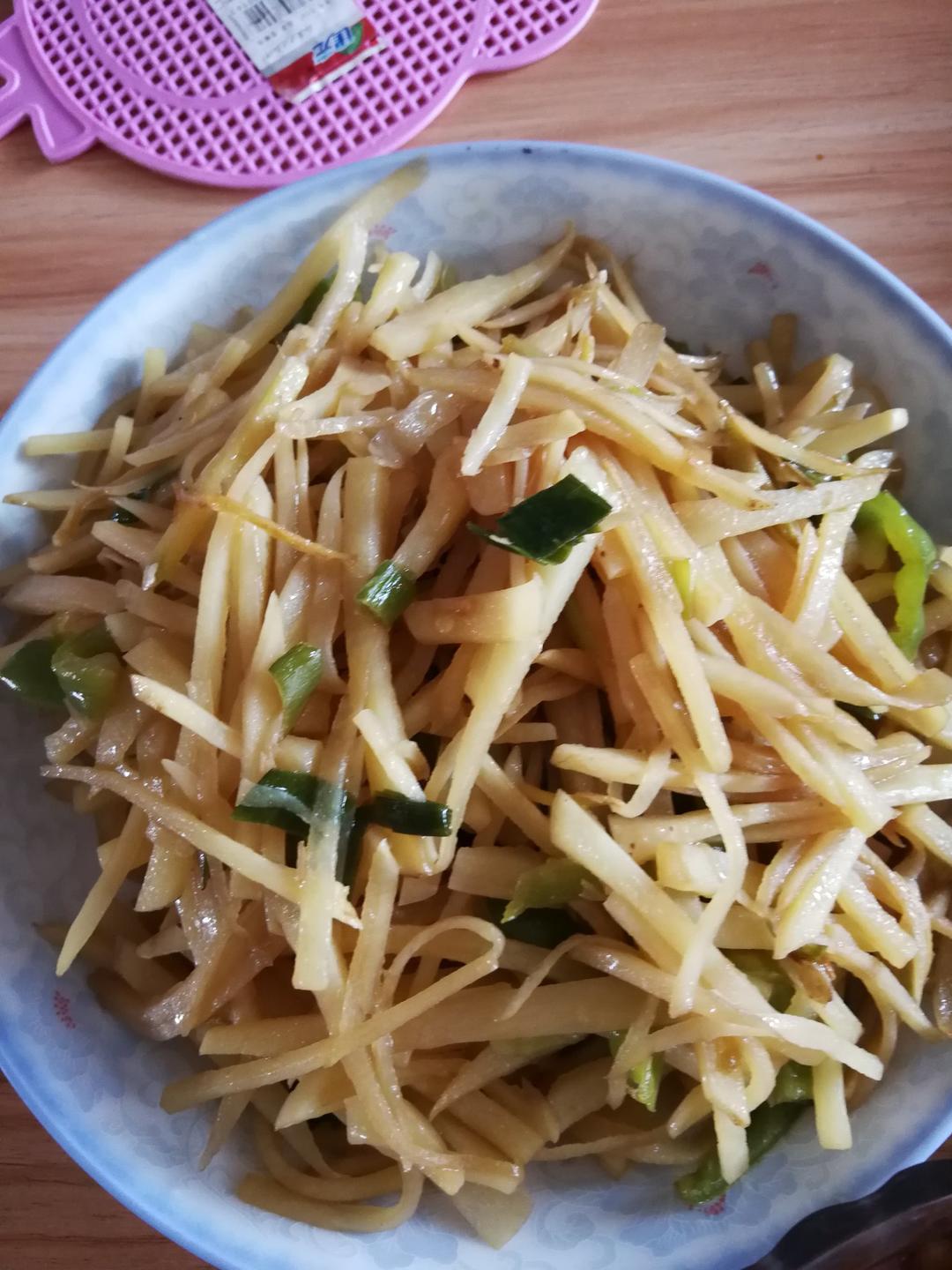 炒土豆丝～麻辣酸脆