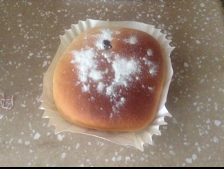 爆浆蓝莓酸奶面包
