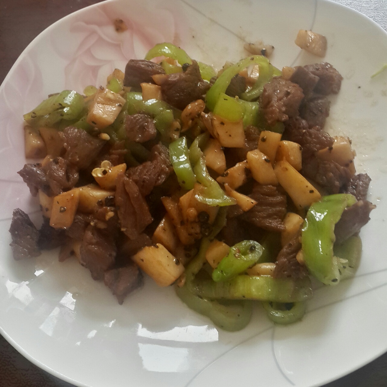黑椒杏鲍菇牛肉粒