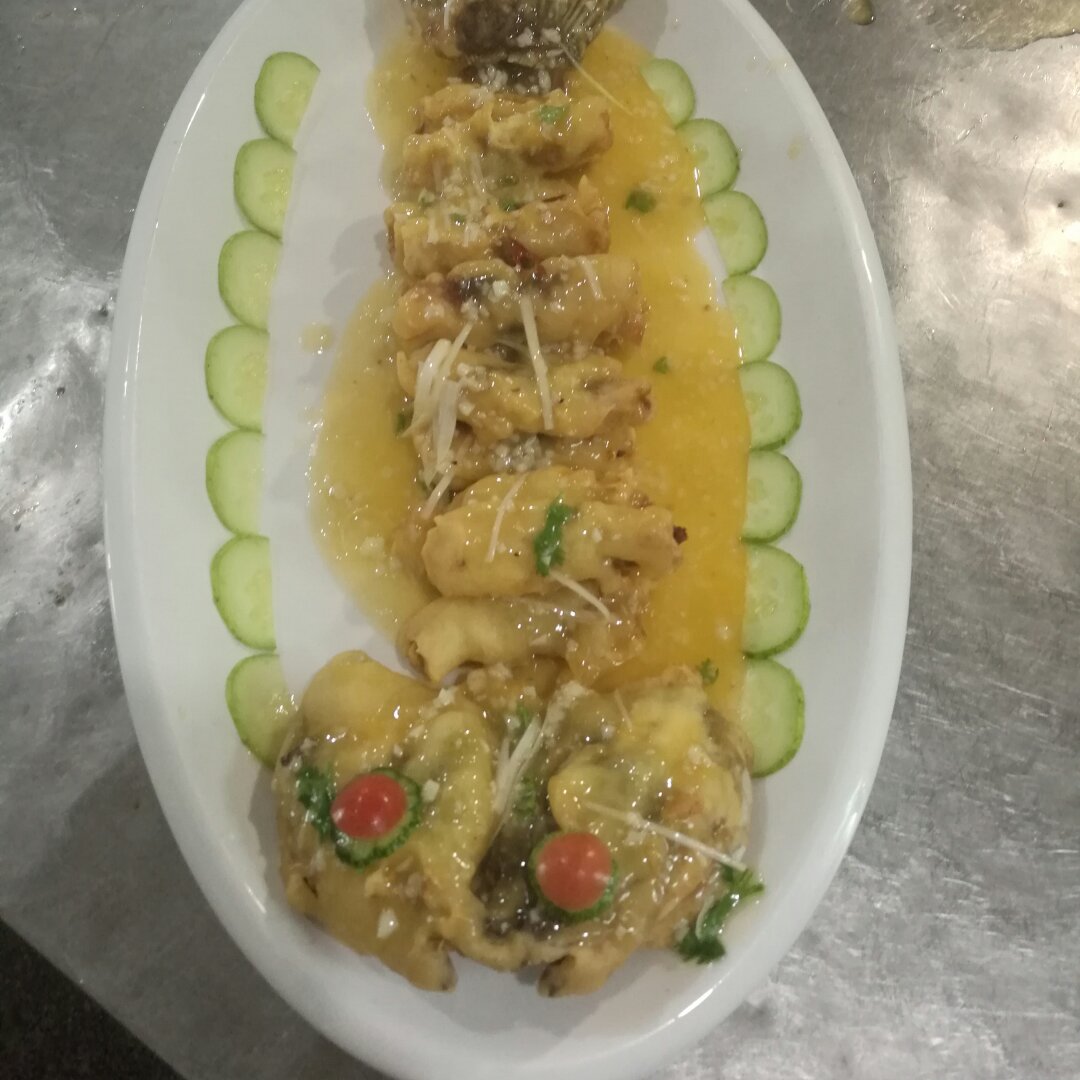 黑鱼去骨                  （鱼肉3⃣吃）