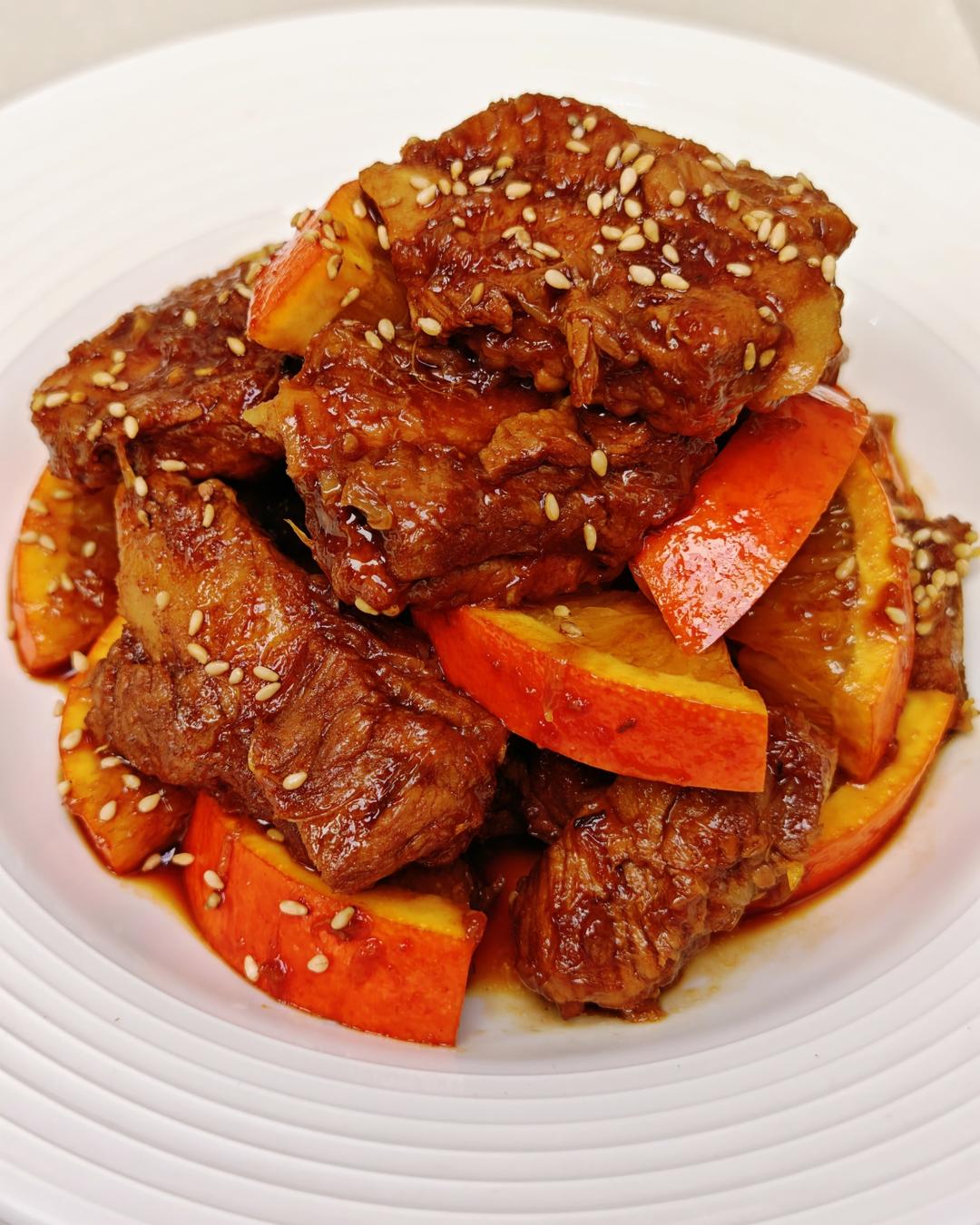 今天下班吃什么：香橙炖排骨