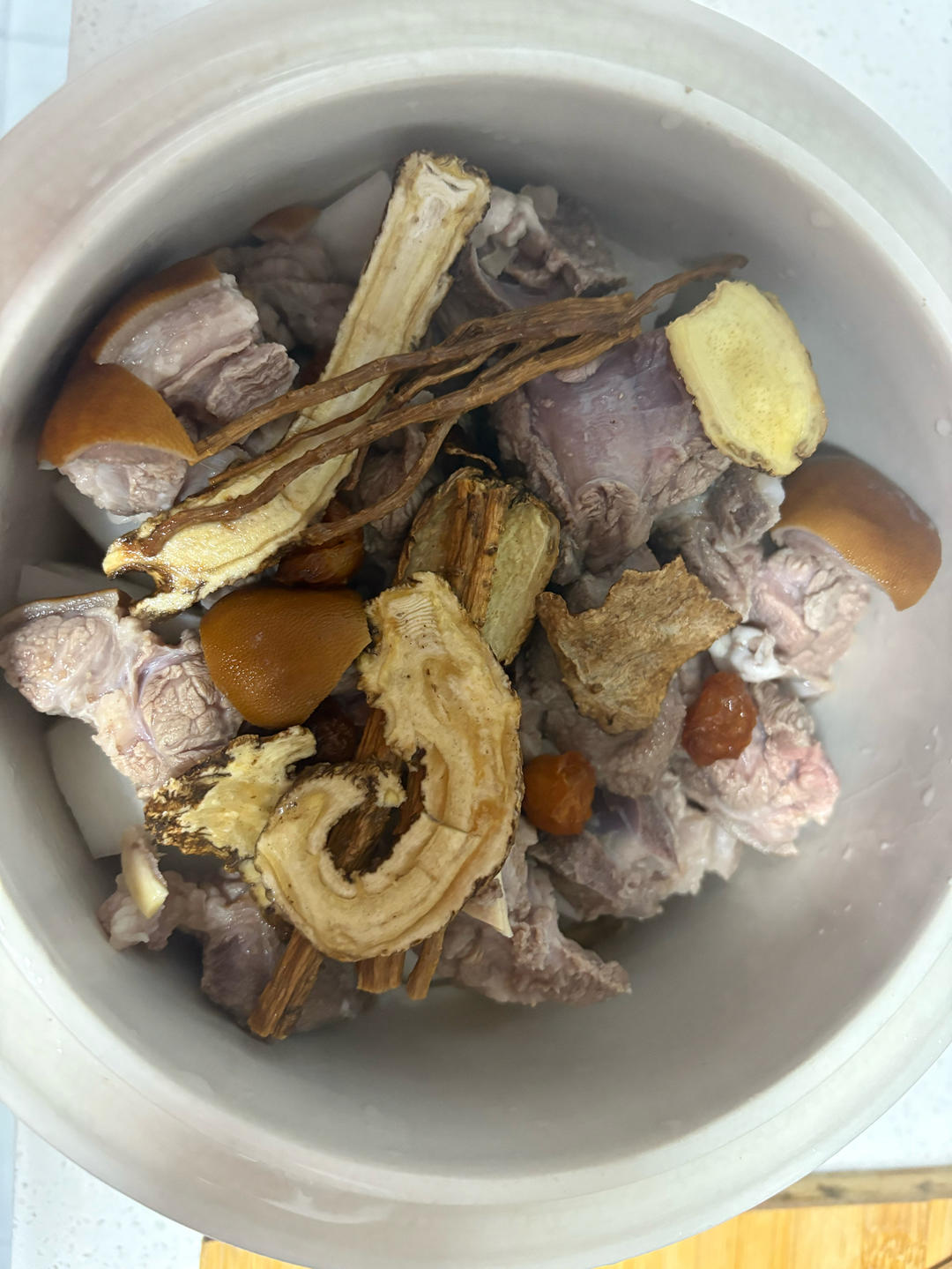 秋冬滋补羊肉汤