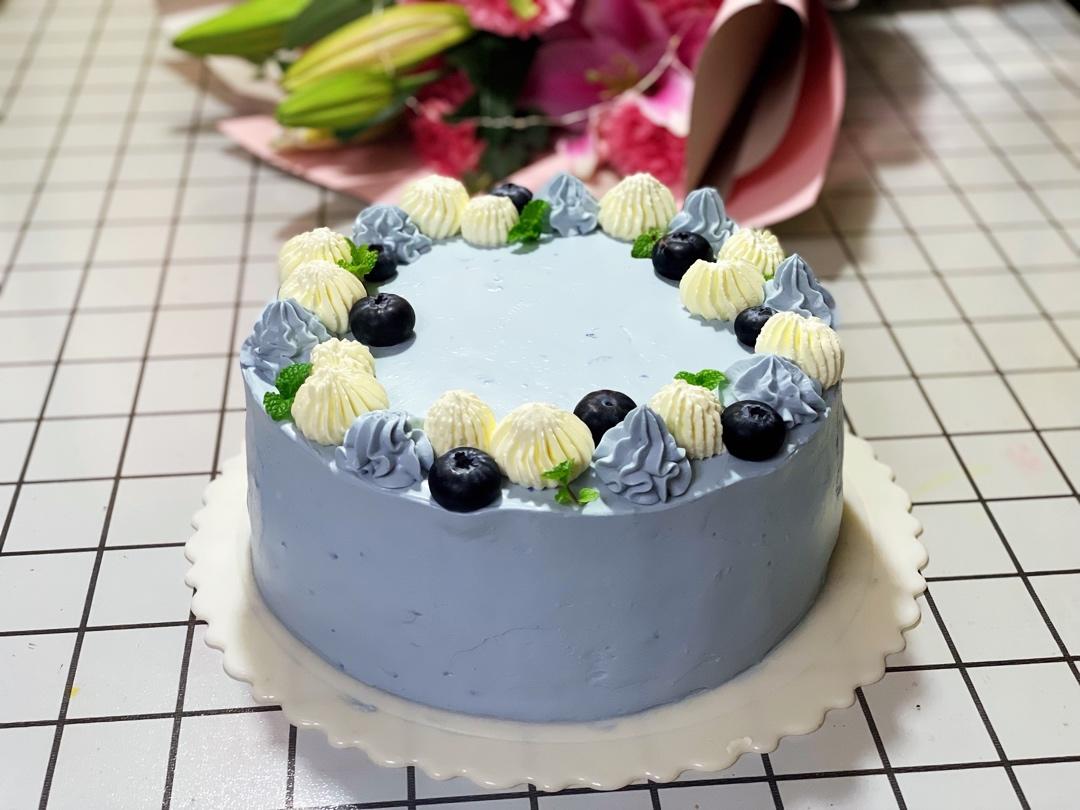 蝶豆花香缇奶油蛋糕