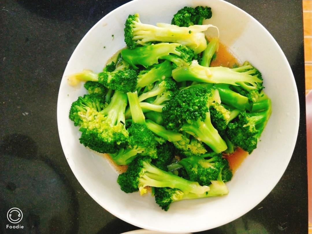 蚝油蒜蓉西兰花