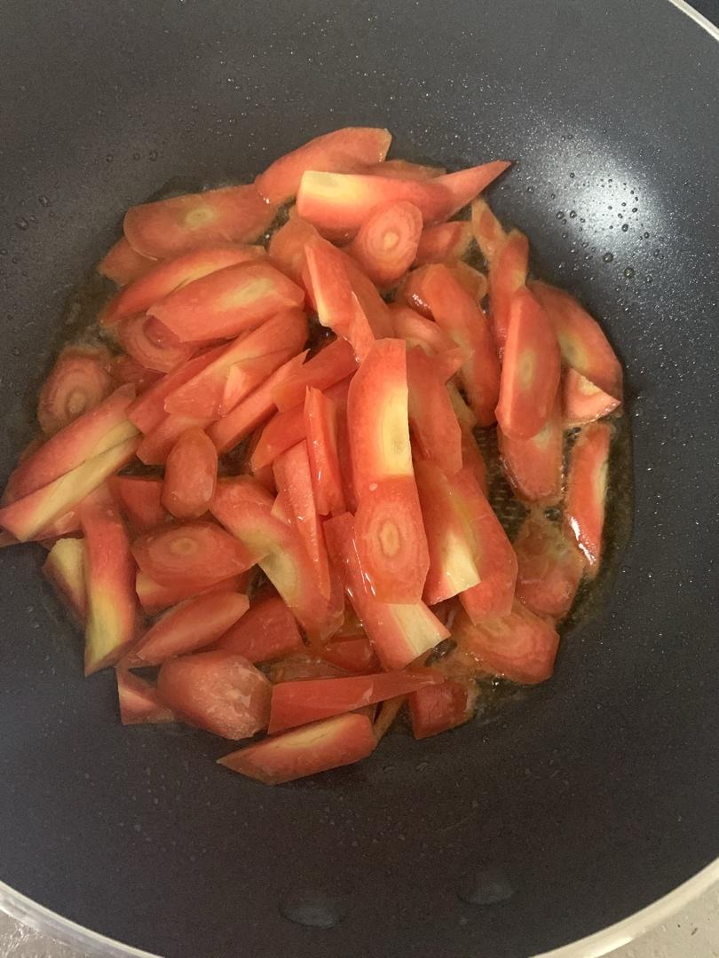 家常味道～清炒胡萝卜片