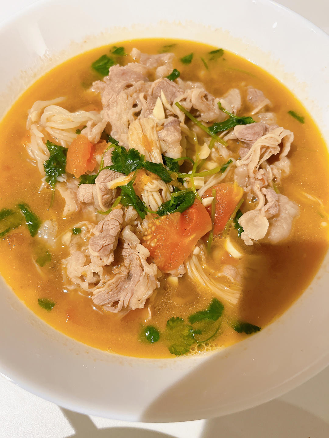 十分钟搞定秘制番茄金针菇肥牛卷