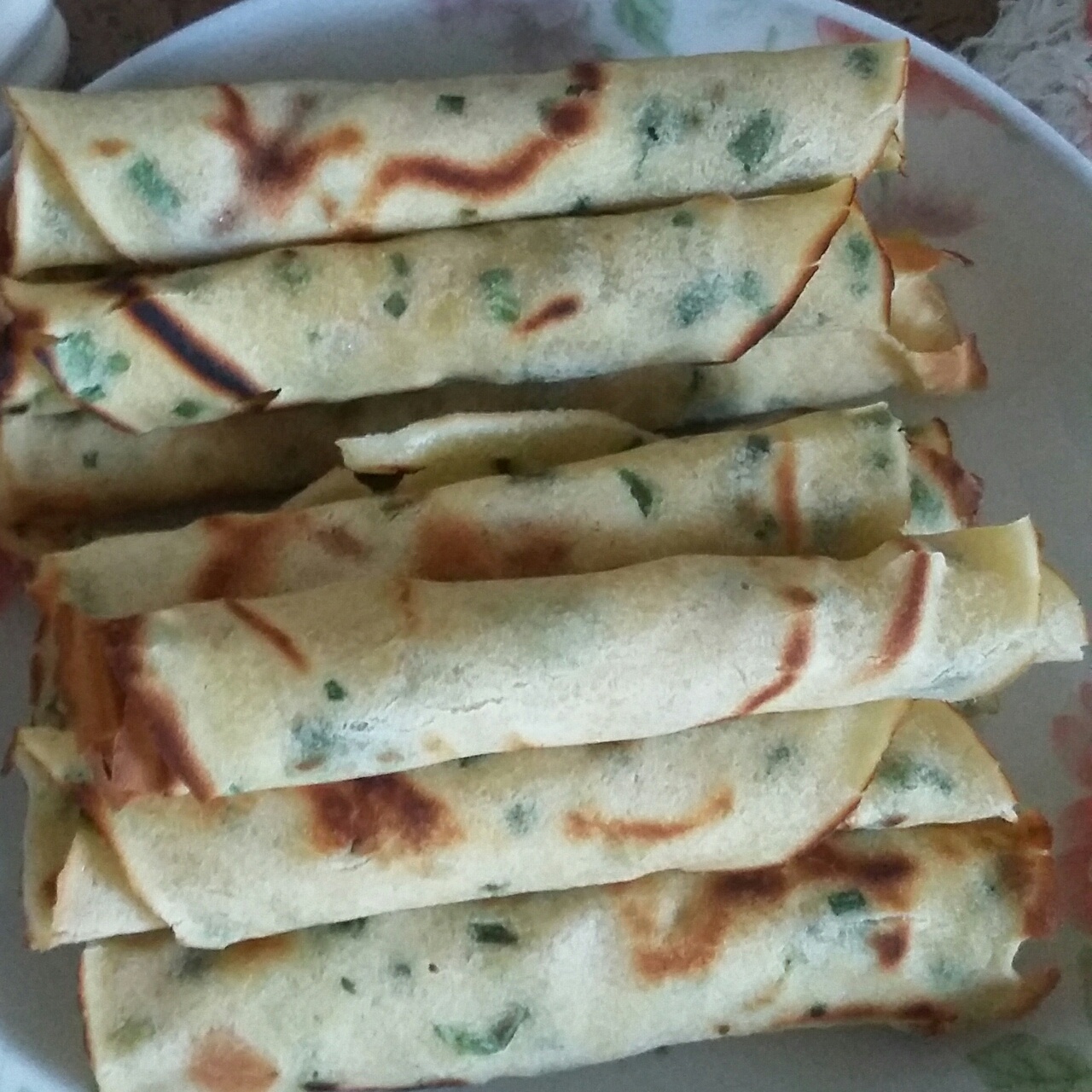 黑芝麻蛋卷