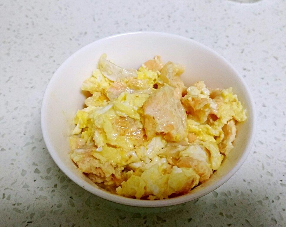 三文鱼滑蛋