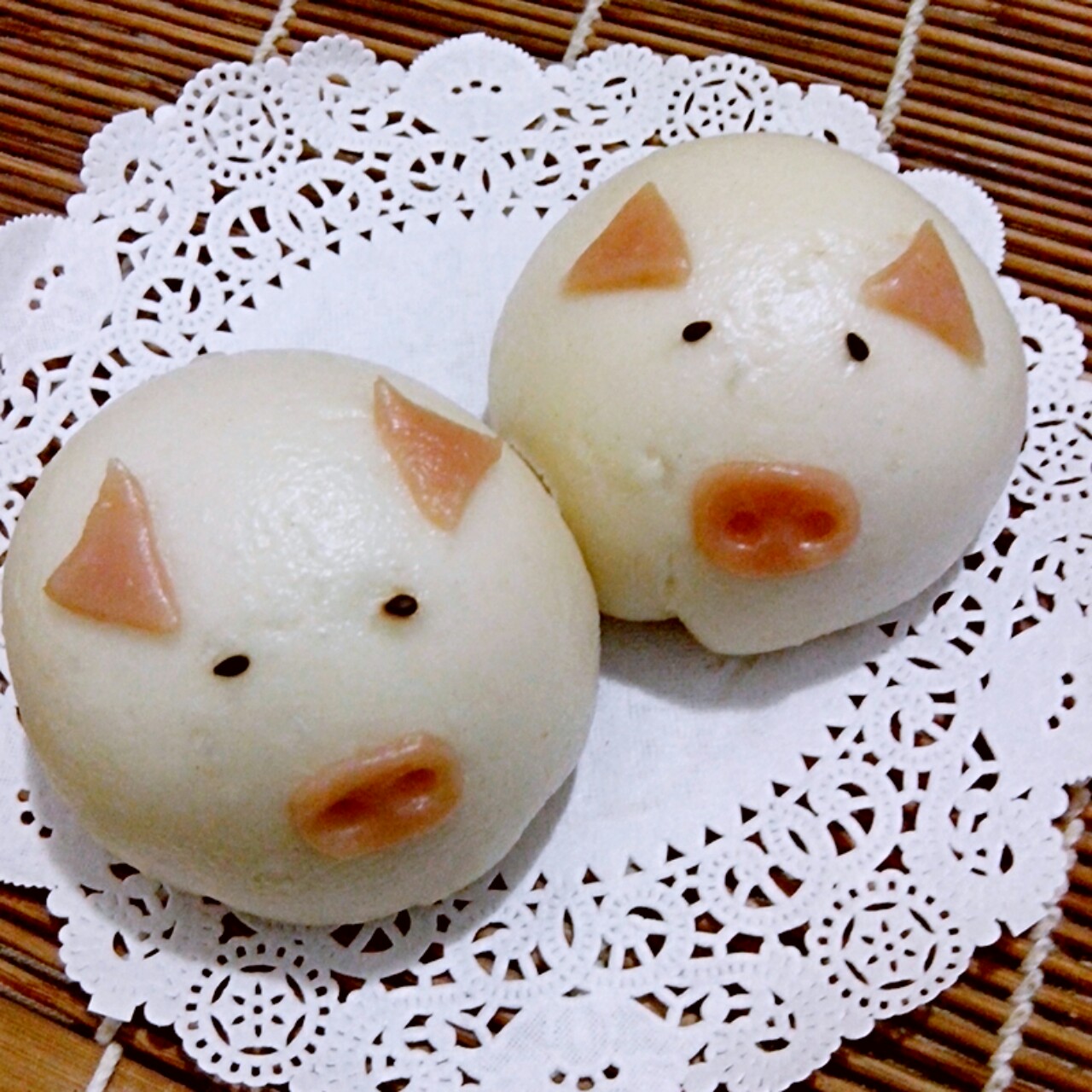 可爱的小猪豆沙包