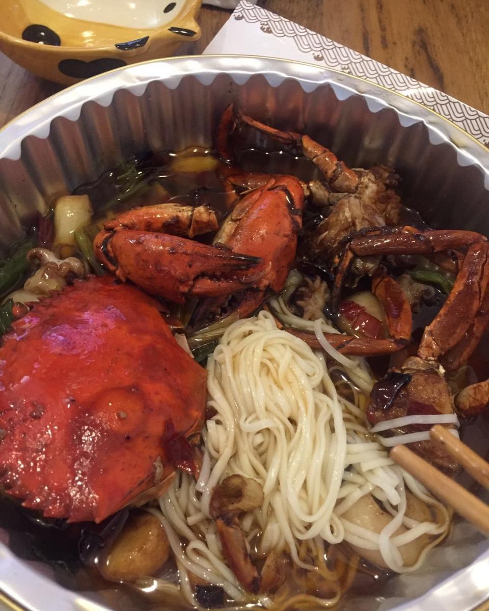 自制香辣蟹捞面