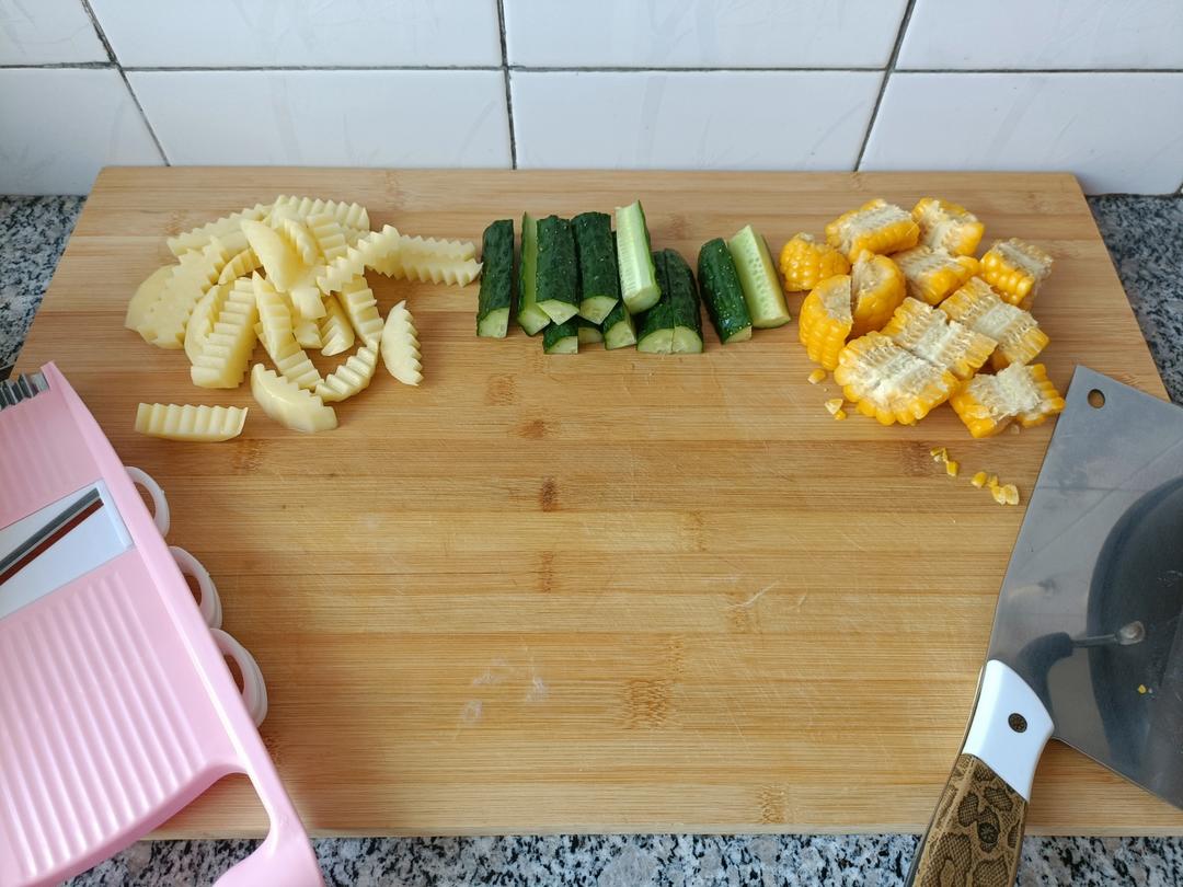 冷冻小龙虾尾怎样做好吃？教你这个做法！