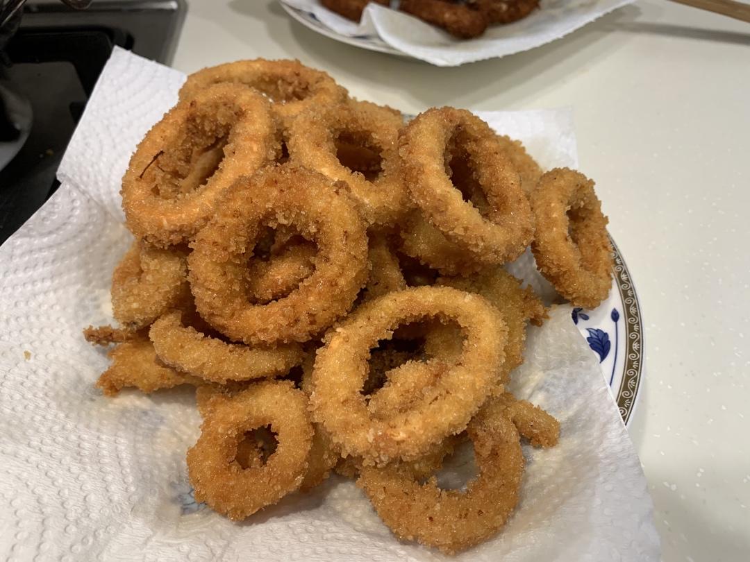 酥炸鱿鱼圈——好吃到停不了口