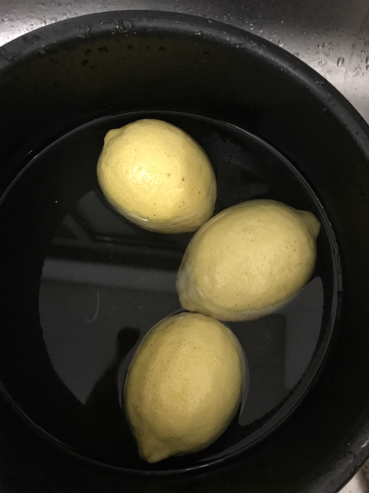 简易电饭煲柠檬膏🍋的做法 步骤1