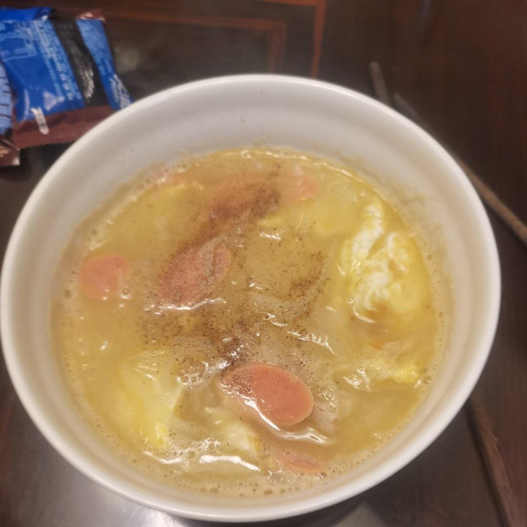 鸡蛋萝卜丝三鲜汤