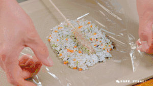 鲜虾米饭棒 宝宝辅食食谱的做法 步骤8