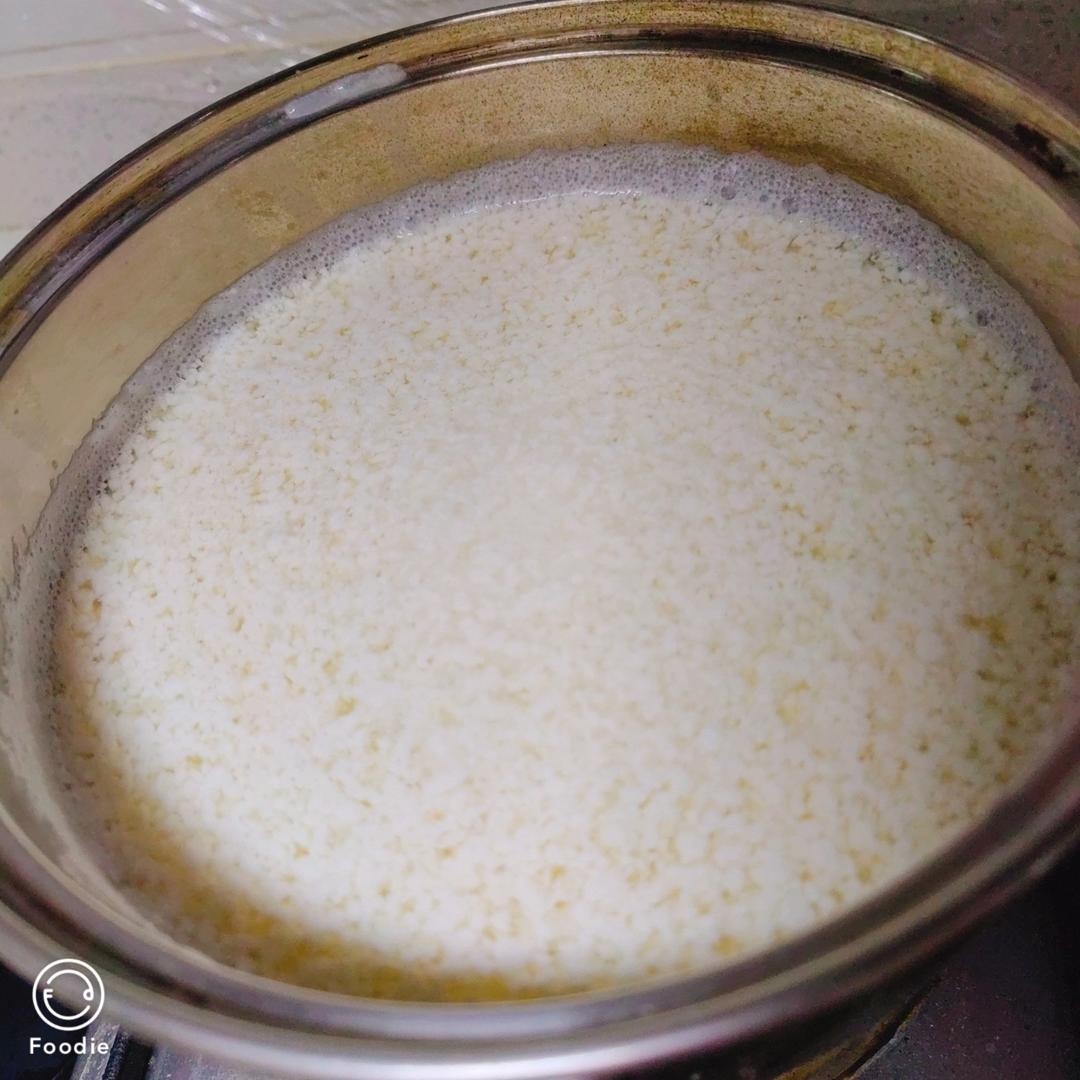 自制奶油奶酪（不用买柠檬汁不用买奶油，都是家里一定有的材料）