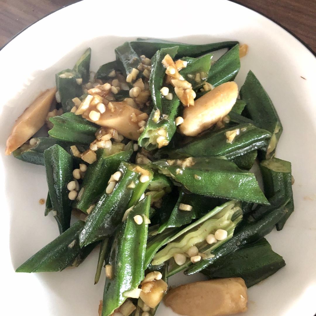 蚝油秋葵