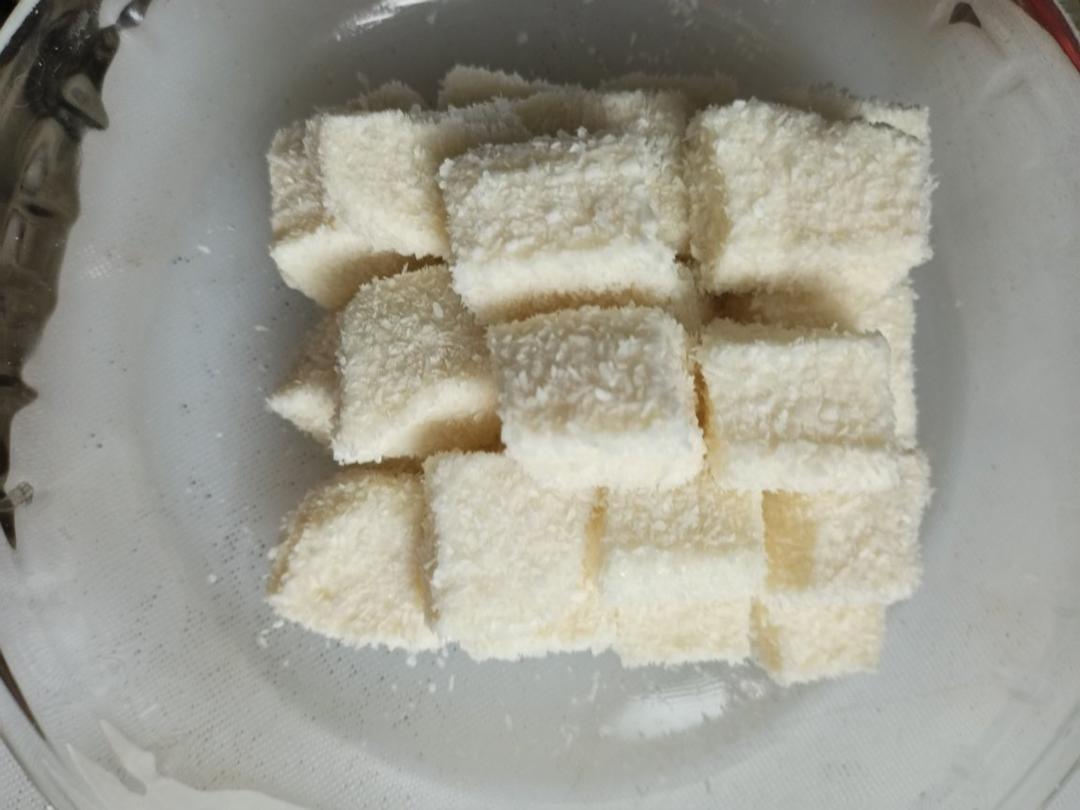 0失败牛奶椰奶小方（玉米淀粉淡奶油版）