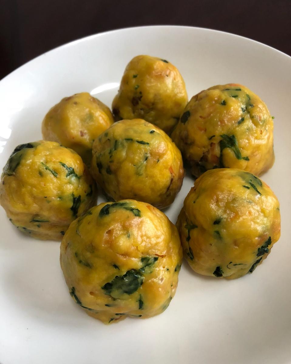 玉米面菜窝头