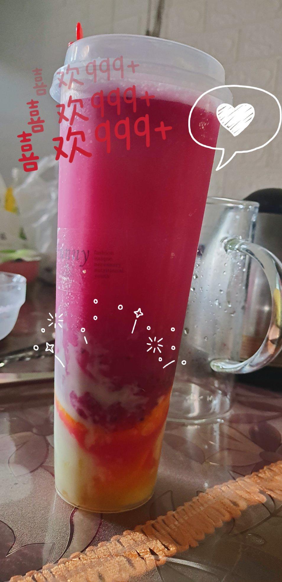 coco奶茶红果小姐姐的做法——小兔奔跑奶茶教程