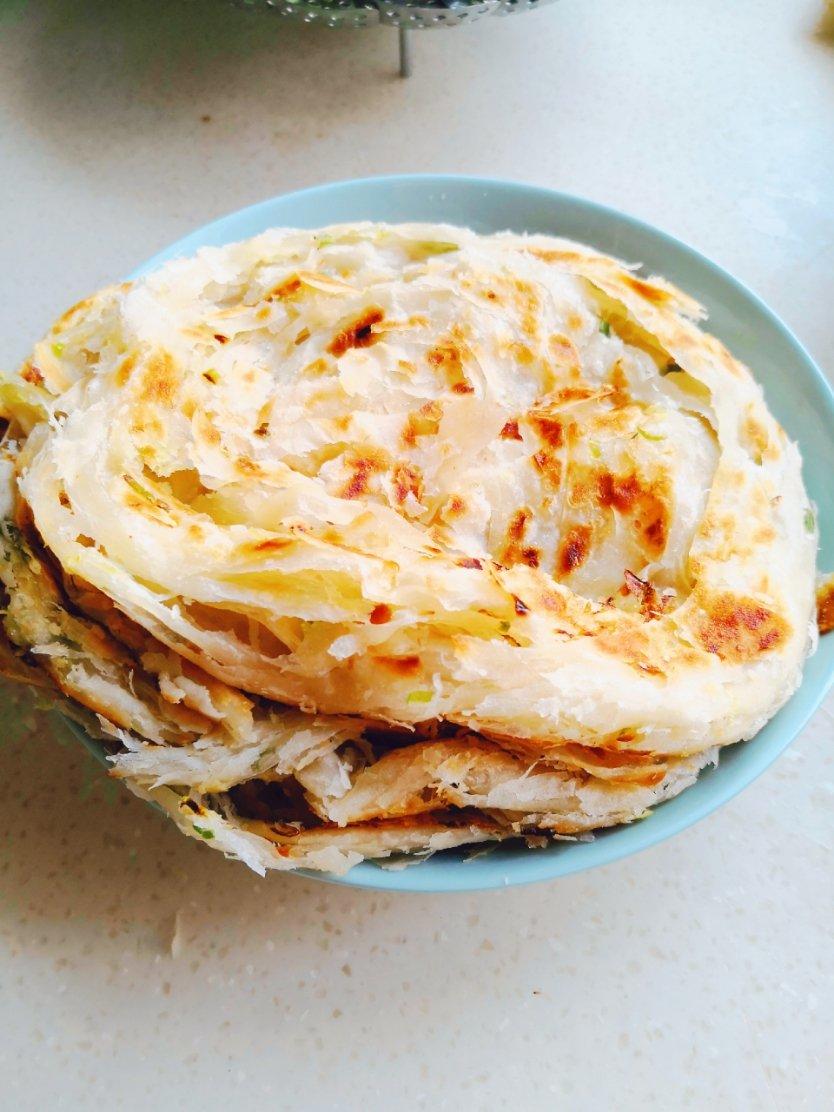 葱油饼（附外酥里嫩的技巧）