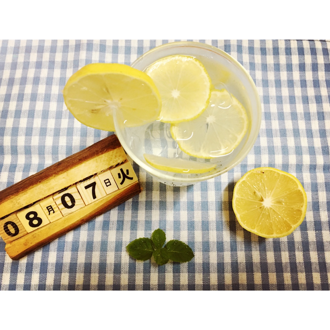 简单柠檬水/Lemonade