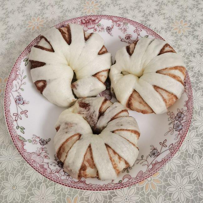 超简单的豆沙花卷