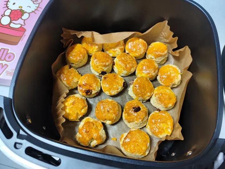 一定要尝试！爆炸好吃的！淡奶司康！【空气炸锅司康】