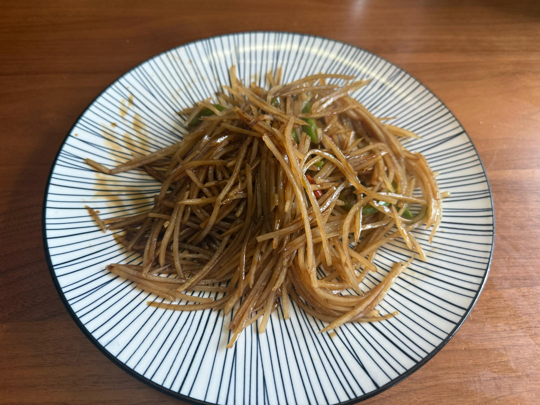 酸辣土豆丝的家常做法 超级下饭