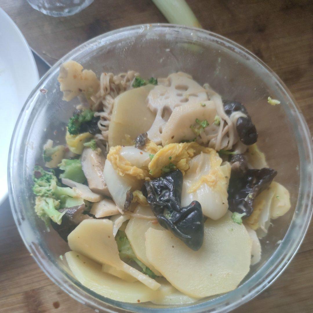 低脂麻辣拌