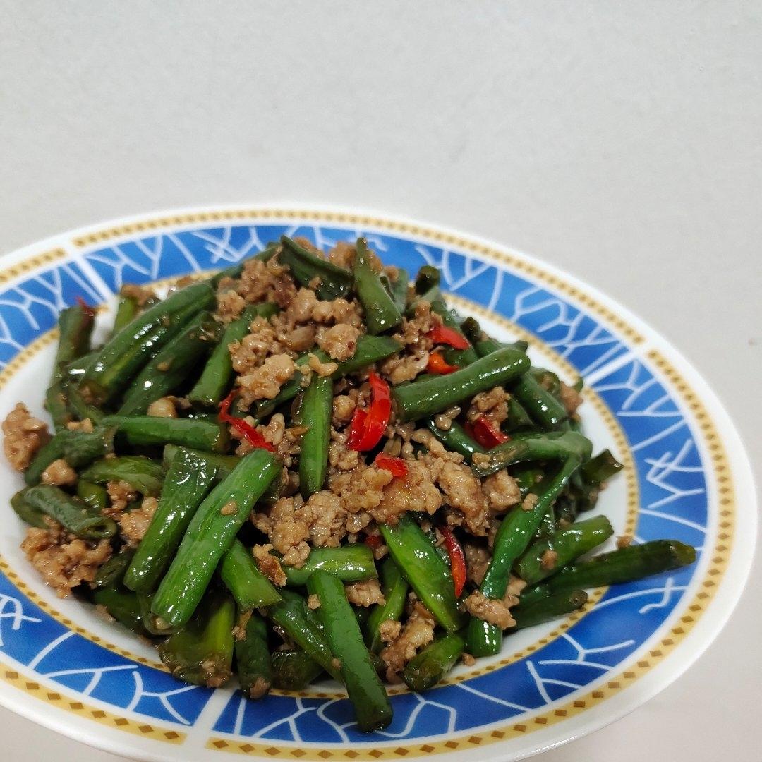 肉沫豆角下饭菜
