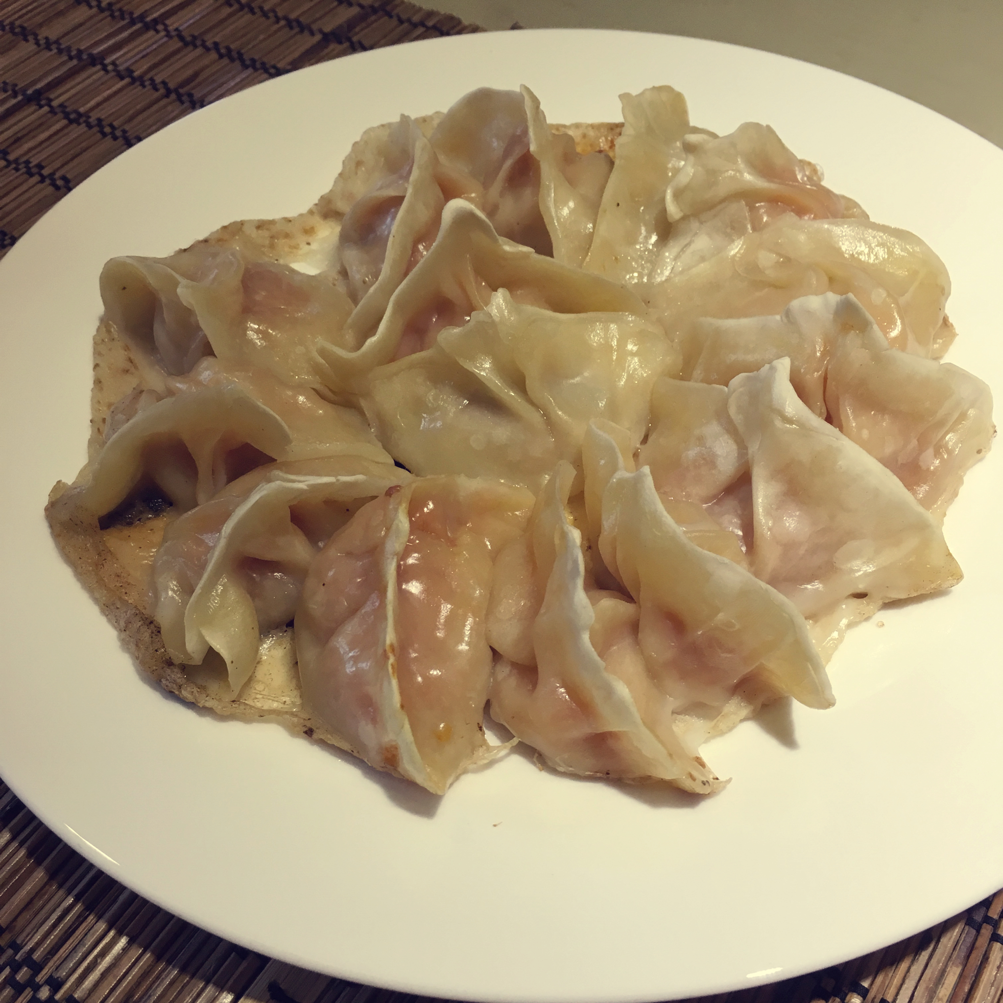 三鲜锅贴