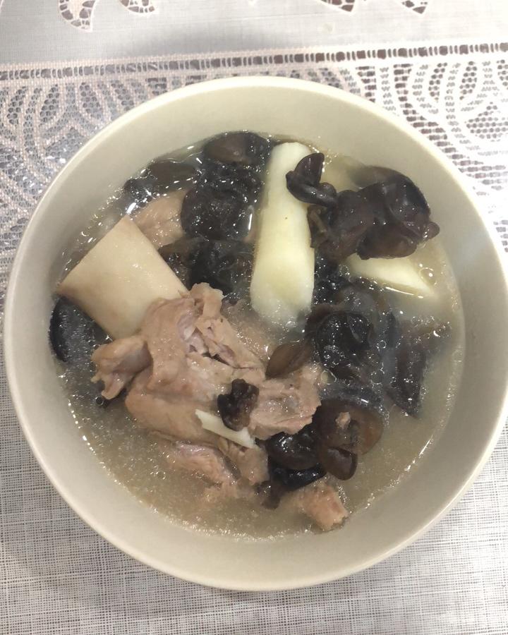 枸杞山药排骨汤