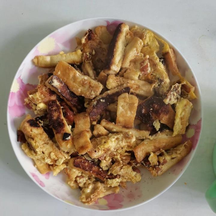 鸡蛋抱豆腐