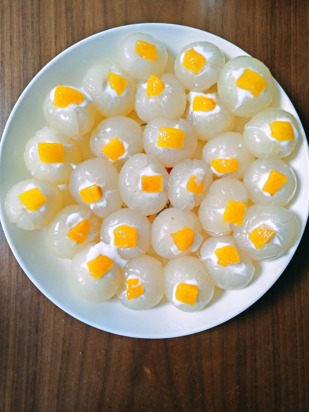 荔枝酸奶冻