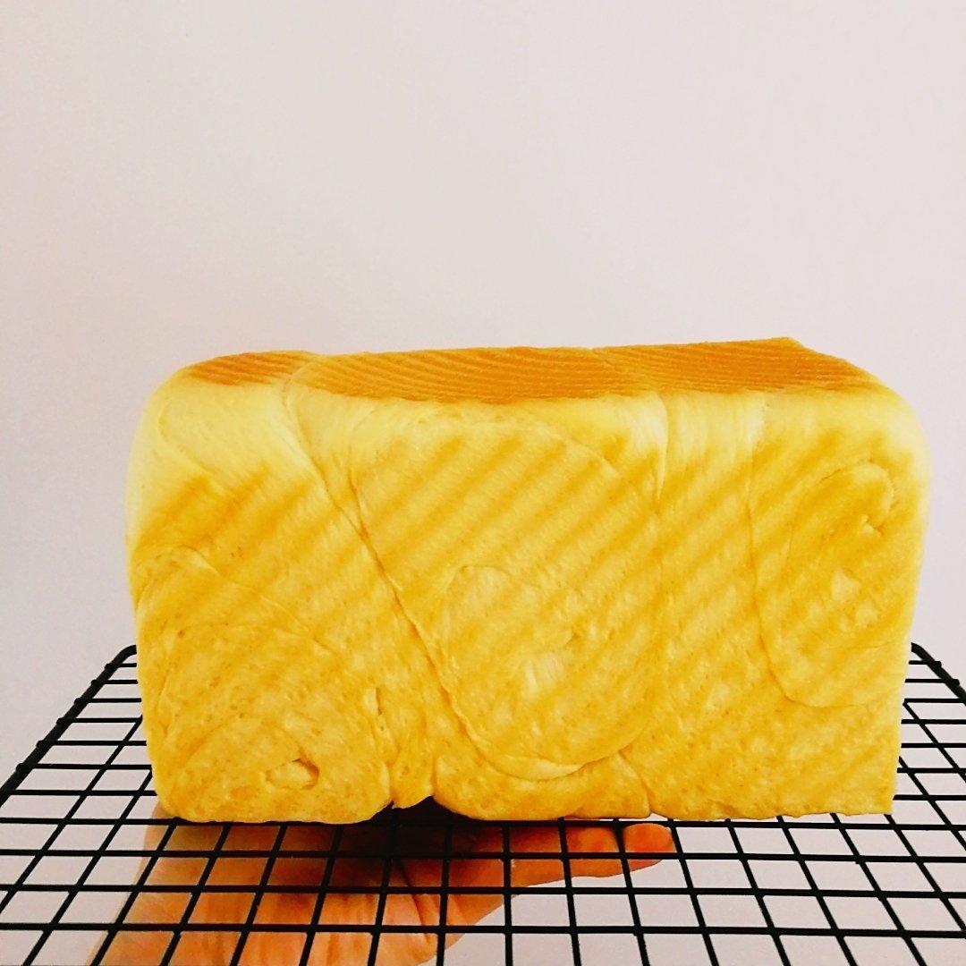 吐司，奶香手撕面包，超级香浓