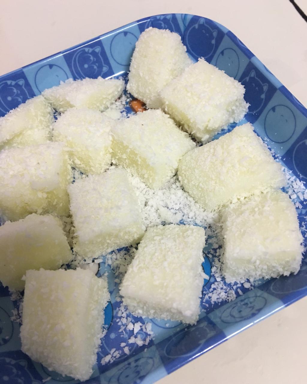 太棒啦！1个方子，做出2道口味一流的甜品！——椰奶小方&炸鲜奶