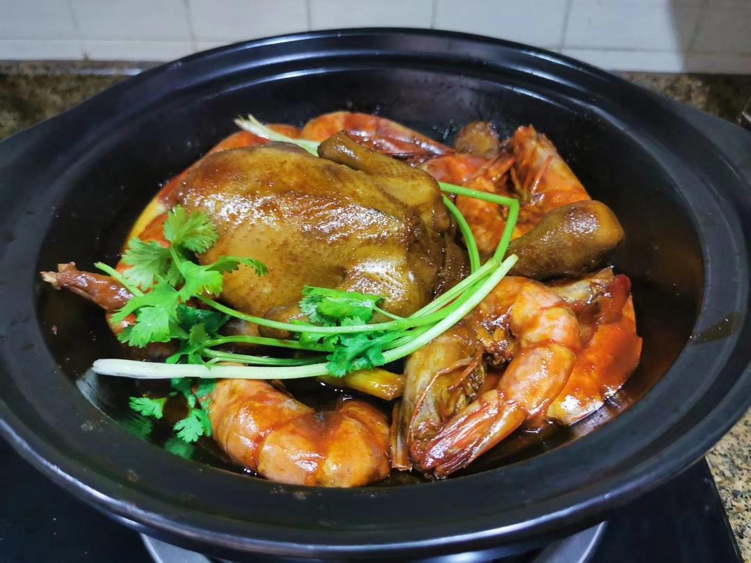 快手鲍鱼鸡煲，好吃过榕树头的鸡煲