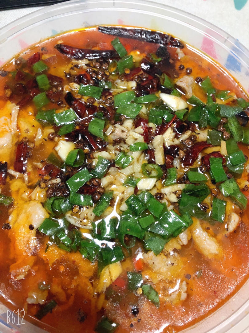 厨师长教你：“水煮肉片”的正宗做法，这味道真的很四川