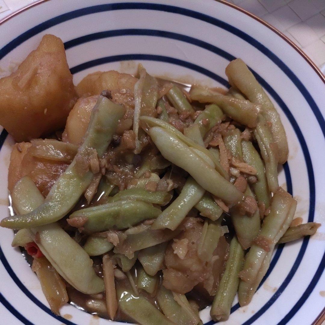 不吃两碗饭你找我！东北做法 酱炖芸豆土豆五花肉