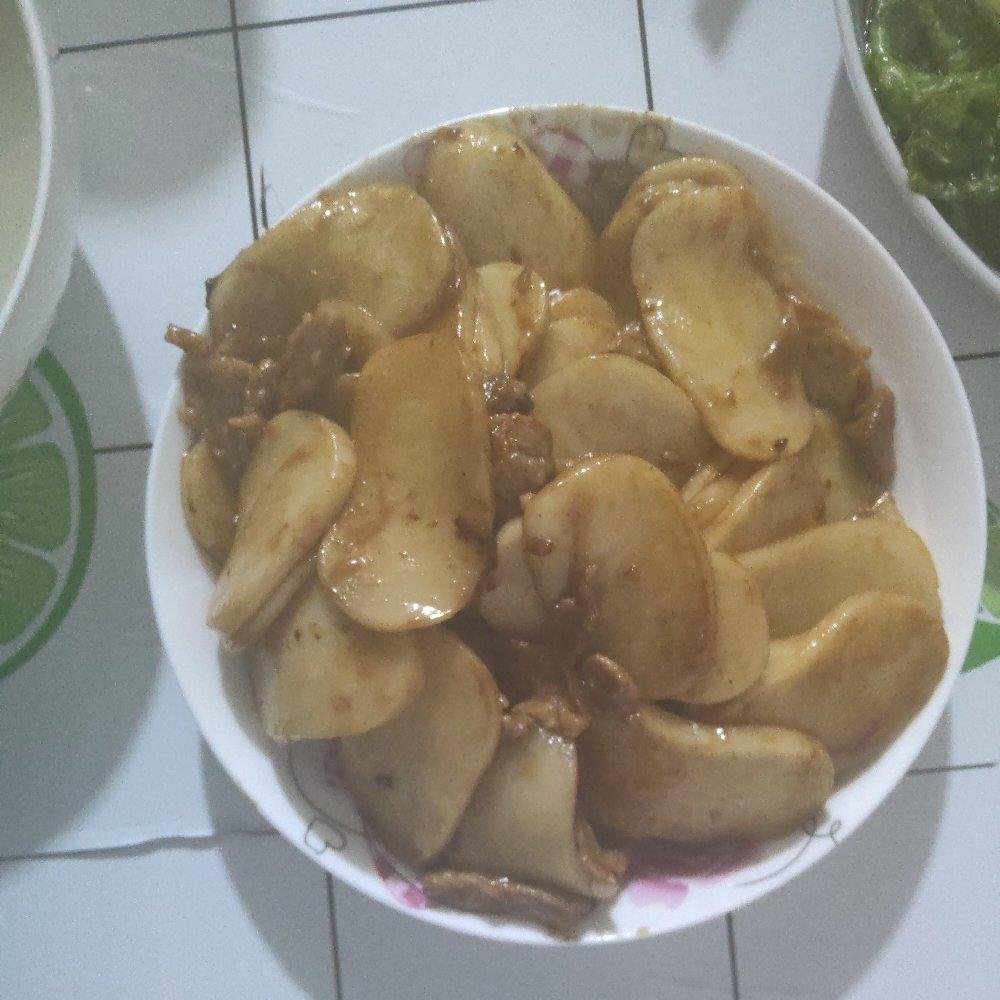 韭黄肉丝炒年糕