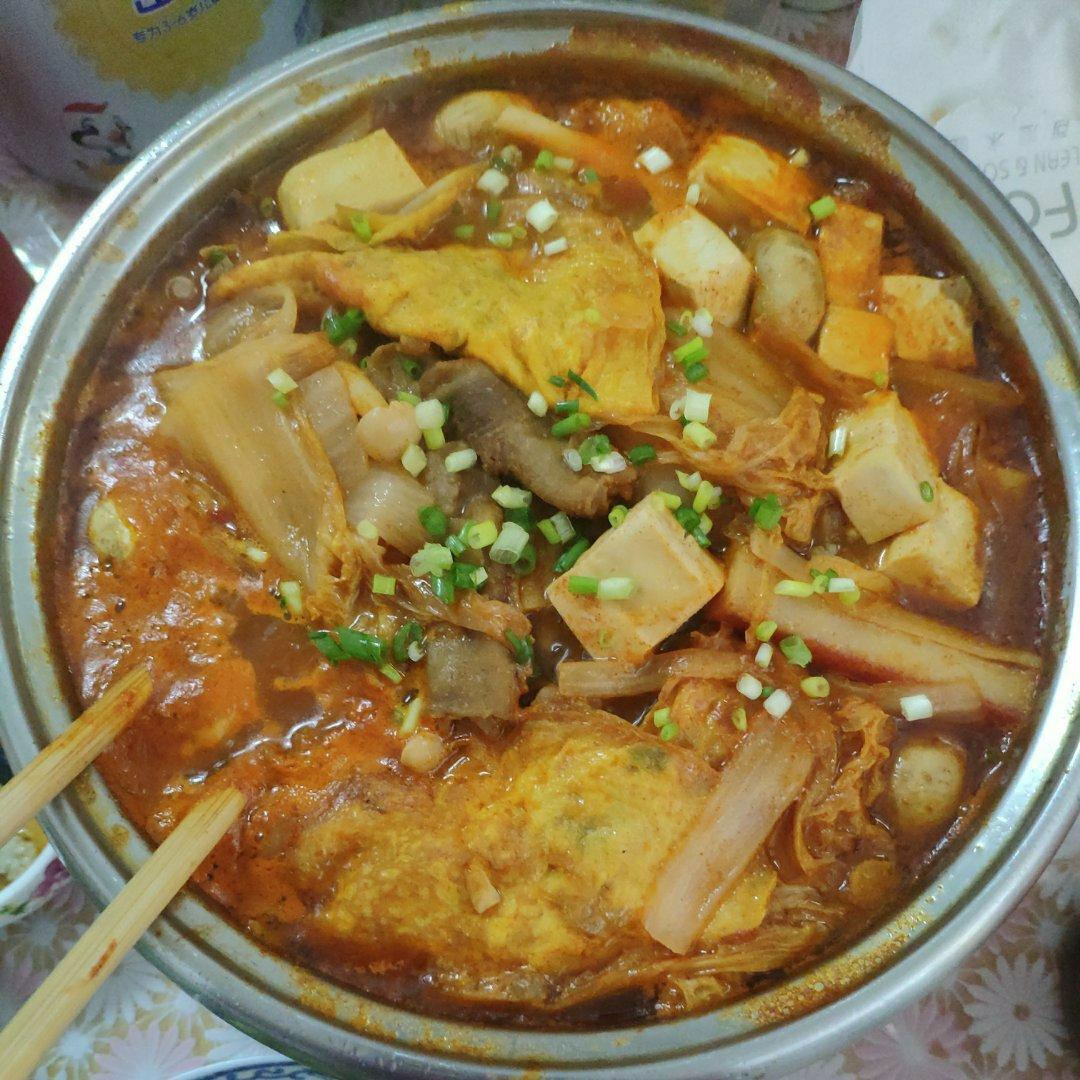 超浓郁的韩式辣白菜豆腐汤‼️冬日治愈美食