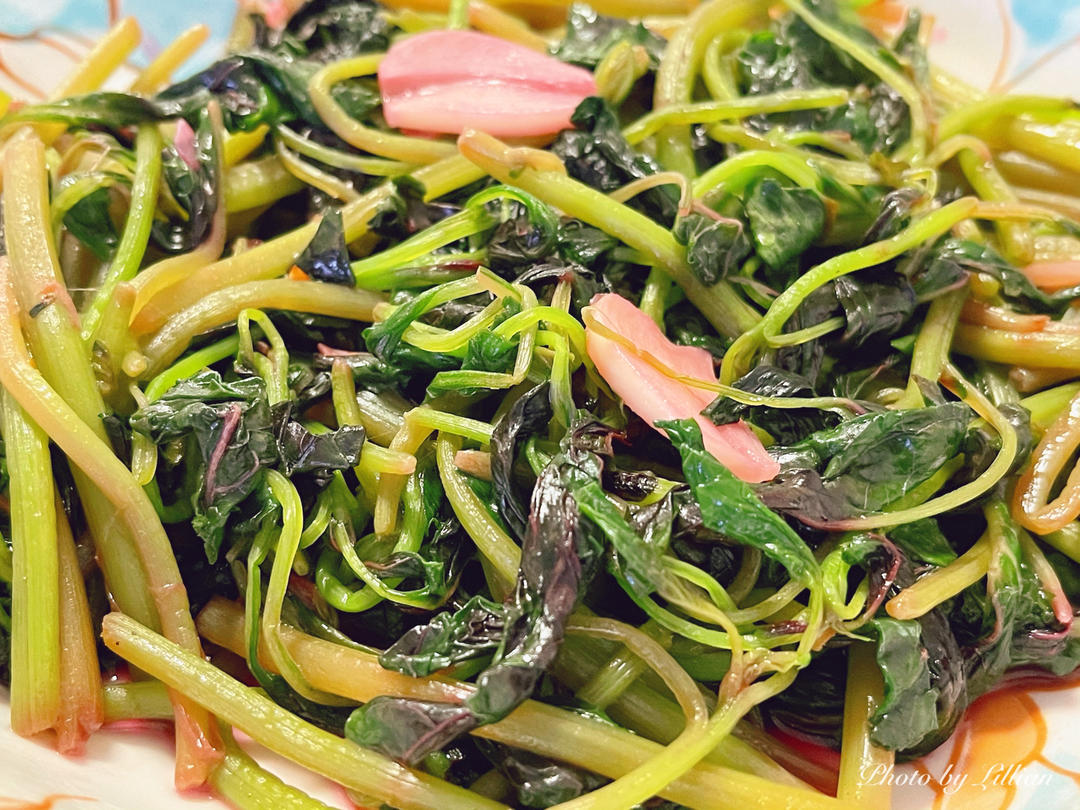 蒜茸炒红苋菜