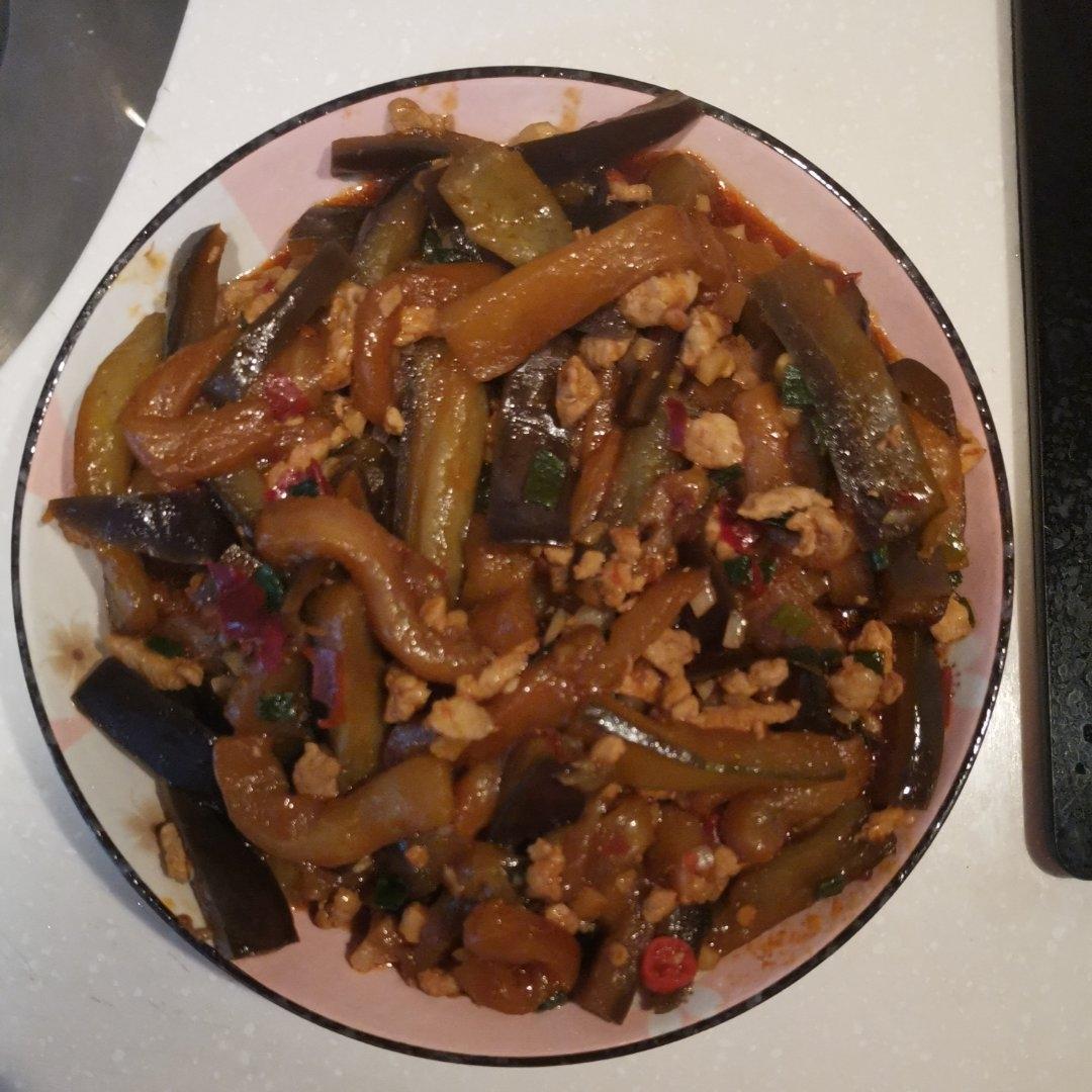 开胃下饭菜！巨简单的家常鱼香茄子煲