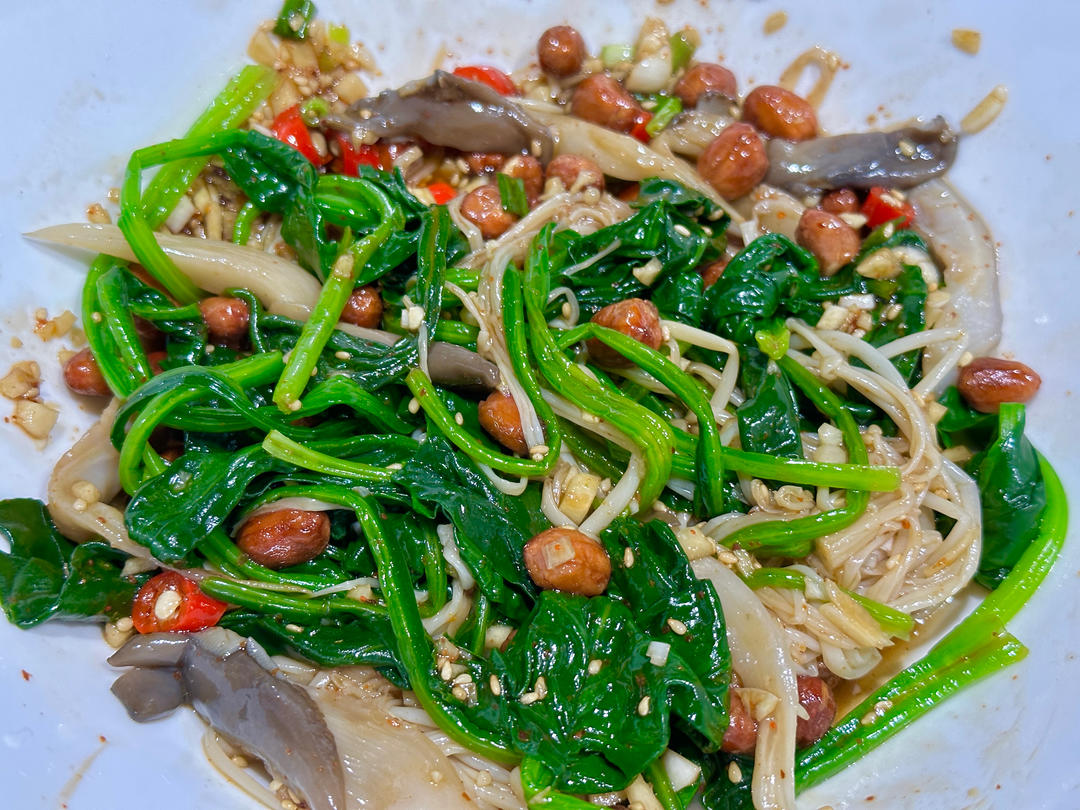 凉拌菠菜金针菇